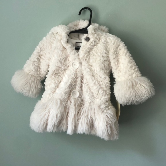 NWT American Widgeon White Coat